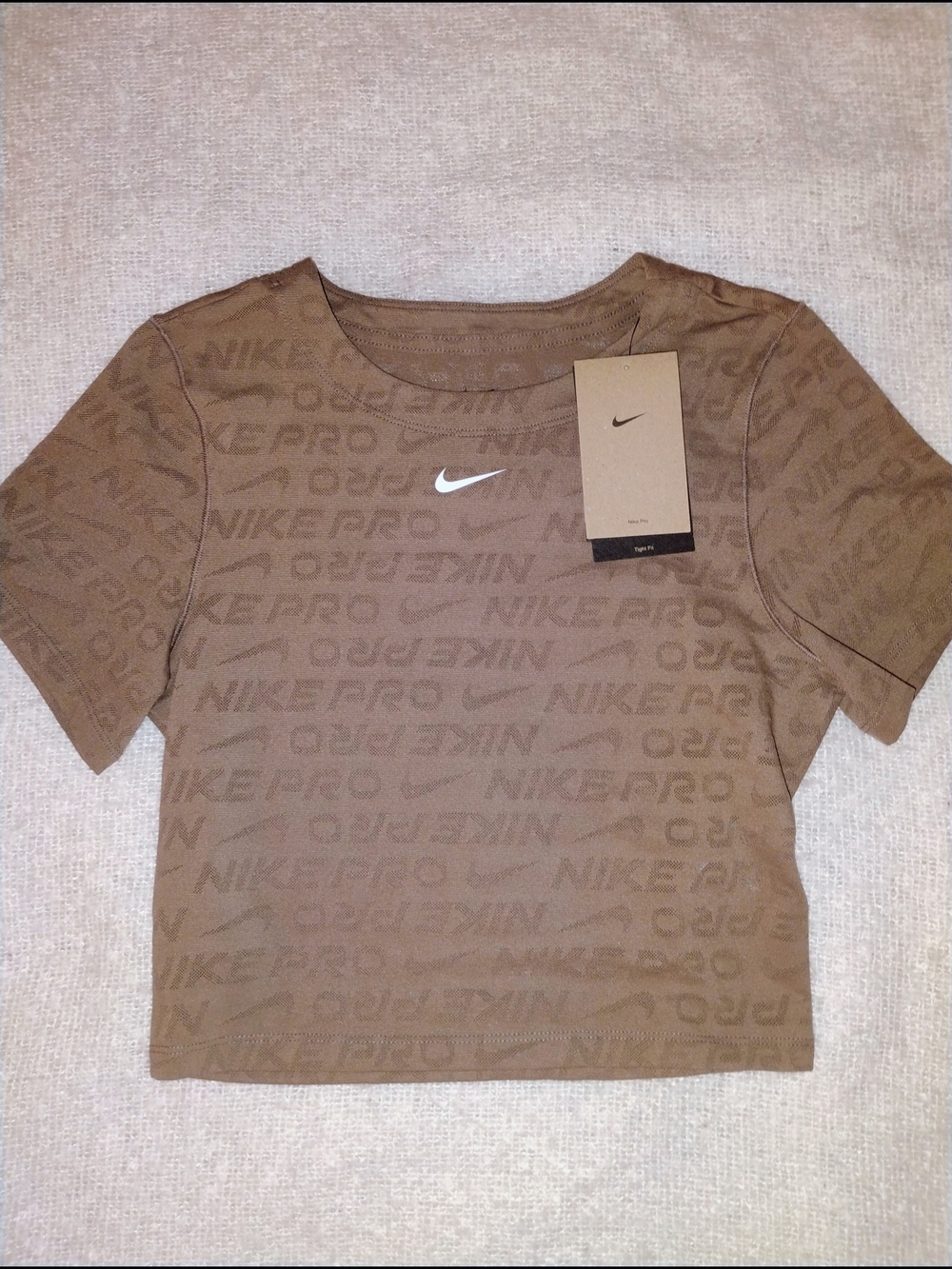 Nike Women’s Leggings & Crop Top Set in Brown - Picture 2 of 4